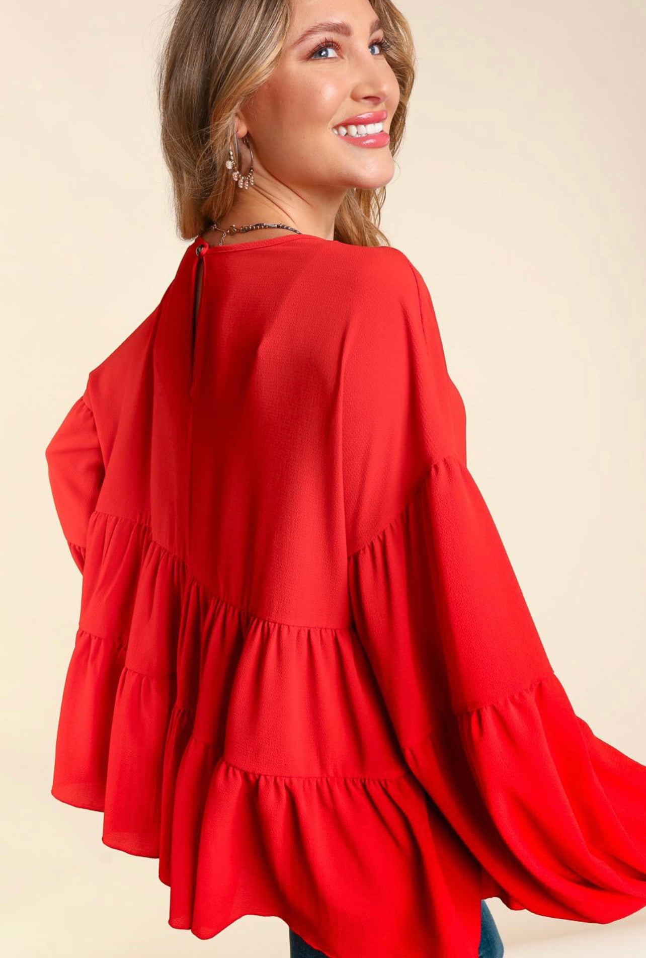 Product details  Tomato Red  Drop Shoulder Long Sleeve Baby Doll Woven Top Fits true to size *Colors may vary slightly due to monitor resolution and lighting* Southern Bliss Boutique