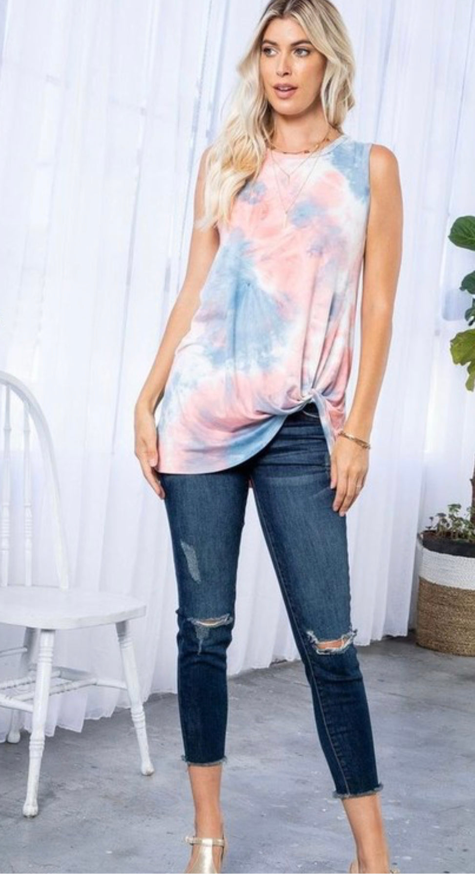 Product details  Tie Dye  Sleeveless Side Knot  Butter soft fabric Fits true to size *Colors may vary slightly due to monitor resolution and lighting* Southern Bliss Boutique 